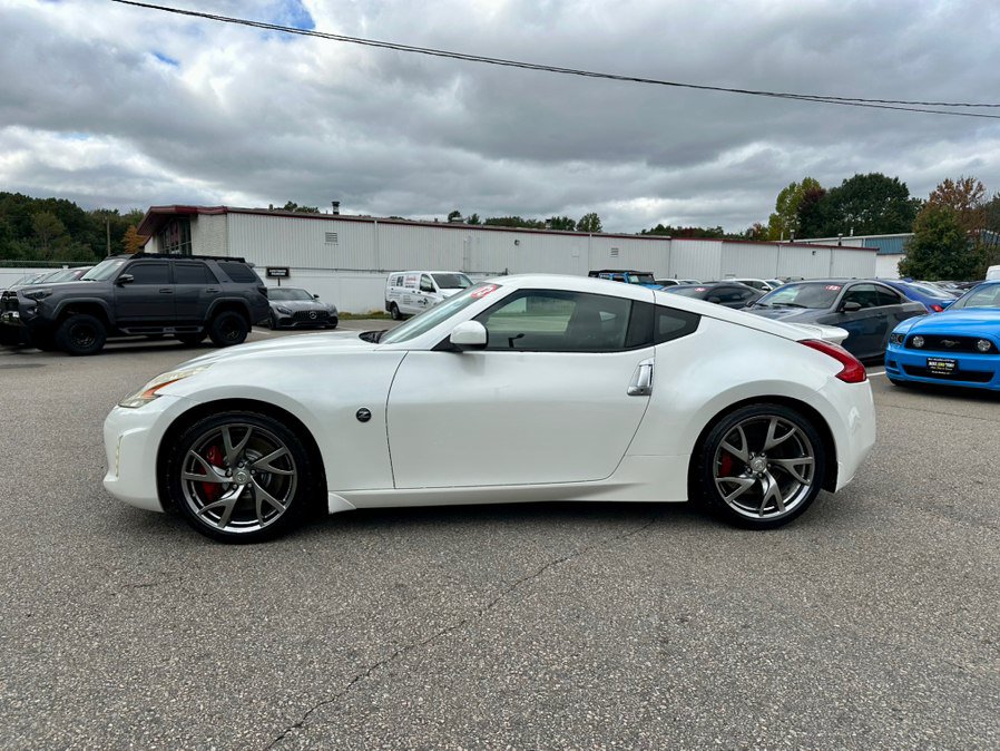 Used 2013 Nissan 370Z Coupe w/ Sport Pkg RWD image 5