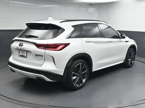 Used 2024 INFINITI QX50 Sport FWD image 7