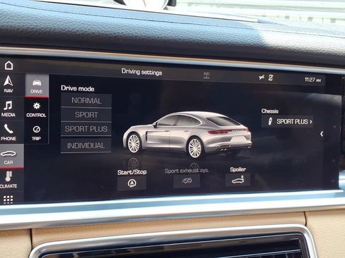 Used 2019 Porsche Panamera 4 AWD/4WD image 27