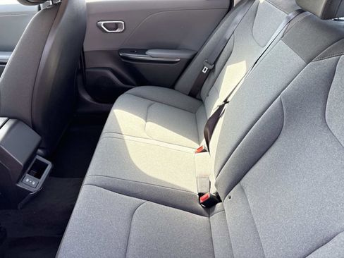 New 2025 Kia K4 FWD image 13