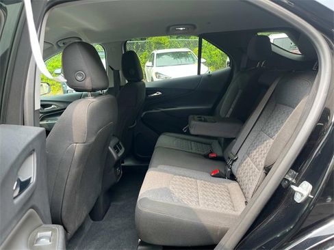 Used 2024 Chevrolet Equinox LT image 23