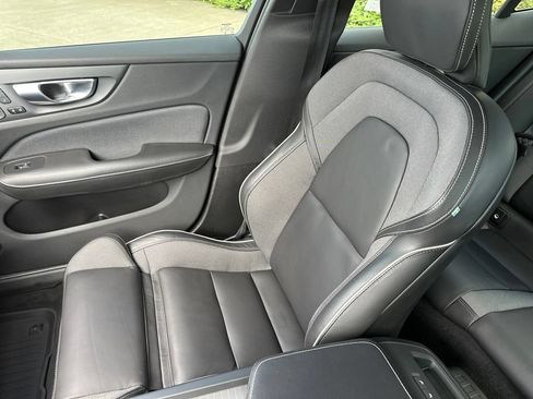 Certified 2024 Volvo S60 B5 Plus AWD/4WD image 37