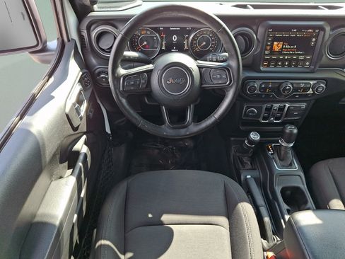 Certified 2023 Jeep Wrangler Unlimited Sport w/ Sun And Sound Package AWD/4WD image 12