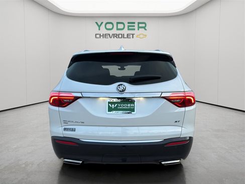 Used 2022 Buick Enclave Essence w/ Sport Touring Edition image 58