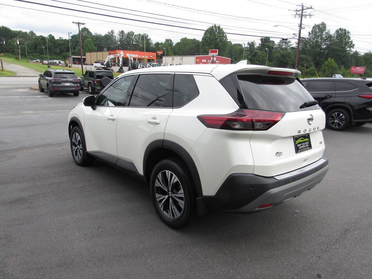 Used 2021 Nissan Rogue SV FWD image 6