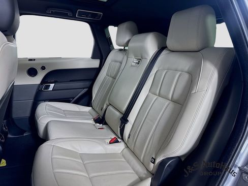 Used 2022 Land Rover Range Rover Sport HSE Silver Edition image 28