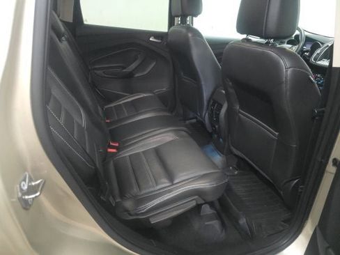 Certified 2017 Ford Escape Titanium FWD image 6