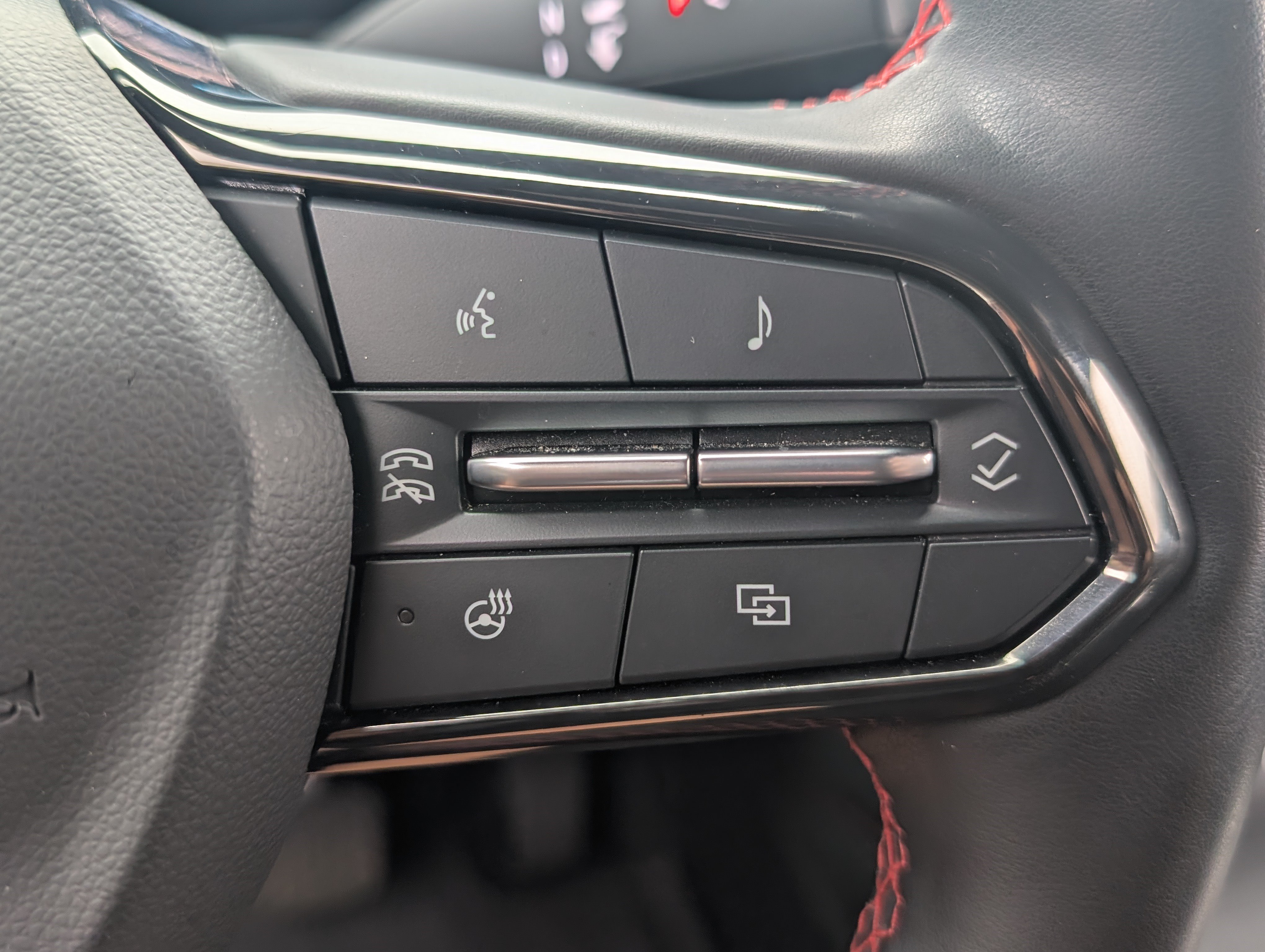 Used 2024 Chevrolet Blazer EV RS AWD/4WD image 33