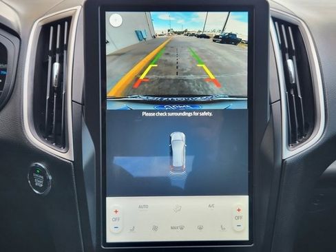 Certified 2024 Ford Edge SEL w/ Convenience Package image 15