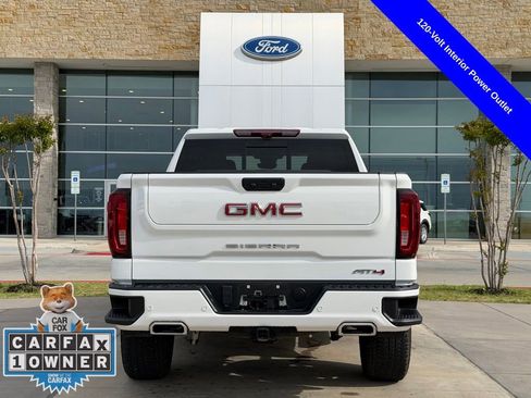 Used 2024 GMC Sierra 1500 AT4 w/ Technology Package AWD/4WD image 23