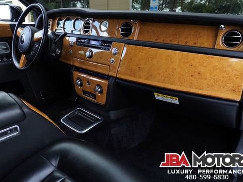 Used 2005 Rolls-Royce Phantom Sedan image 93