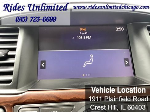 Used 2017 Nissan Pathfinder Platinum w/ Family Entertainment Package AWD/4WD image 35