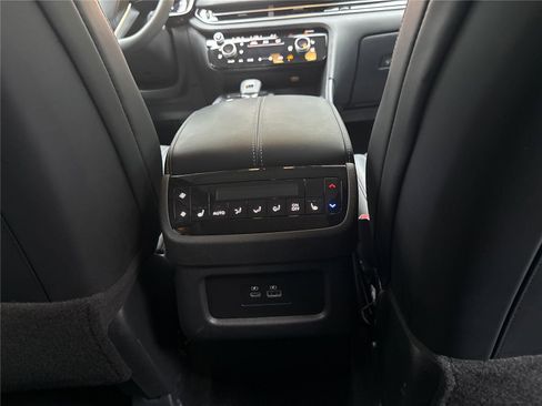 Certified 2025 INFINITI QX60 Luxe w/ Vision Package image 26