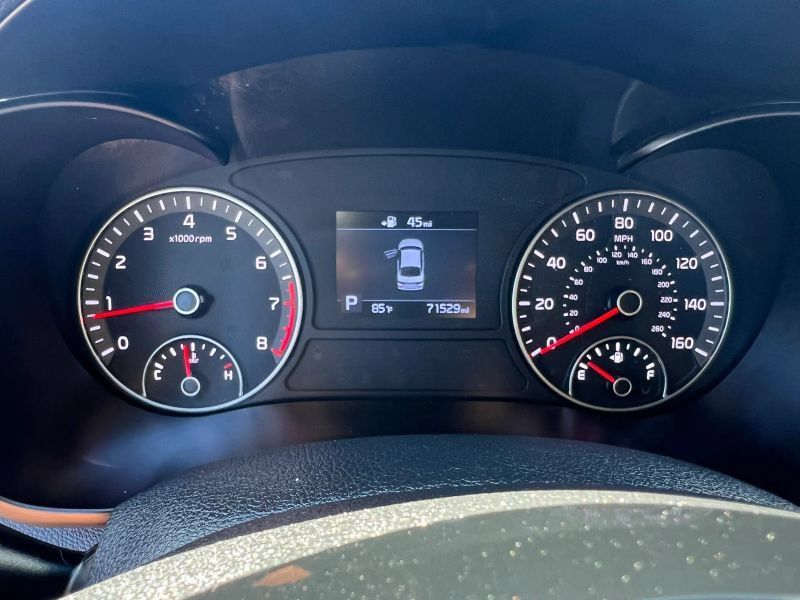 Used 2020 Kia Optima SE FWD image 26