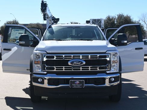 New 2026 Ford F550 4x4 Supercab Super Duty image 22