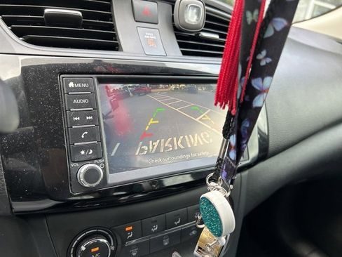 Used 2019 Nissan Sentra S image 27