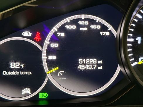 Used 2019 Porsche Cayenne E-Hybrid AWD/4WD image 12