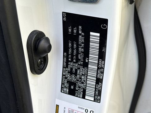 Used 2023 Toyota 4Runner SR5 Premium image 38