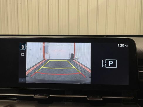 Used 2025 Hyundai Kona SEL AWD/4WD image 30