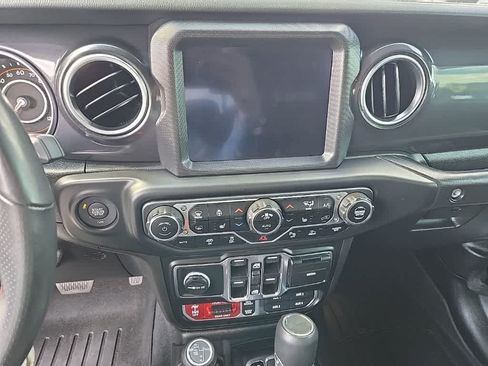 Used 2023 Jeep Wrangler Unlimited Rubicon 392 AWD/4WD image 12