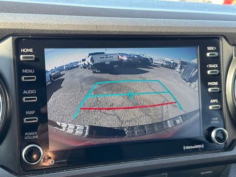 Used 2021 Toyota Tacoma TRD Off-Road w/ Technology Package image 22