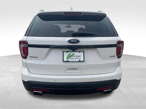 Used 2016 Ford Explorer Sport w/ Equipment Group 401A AWD/4WD image 6