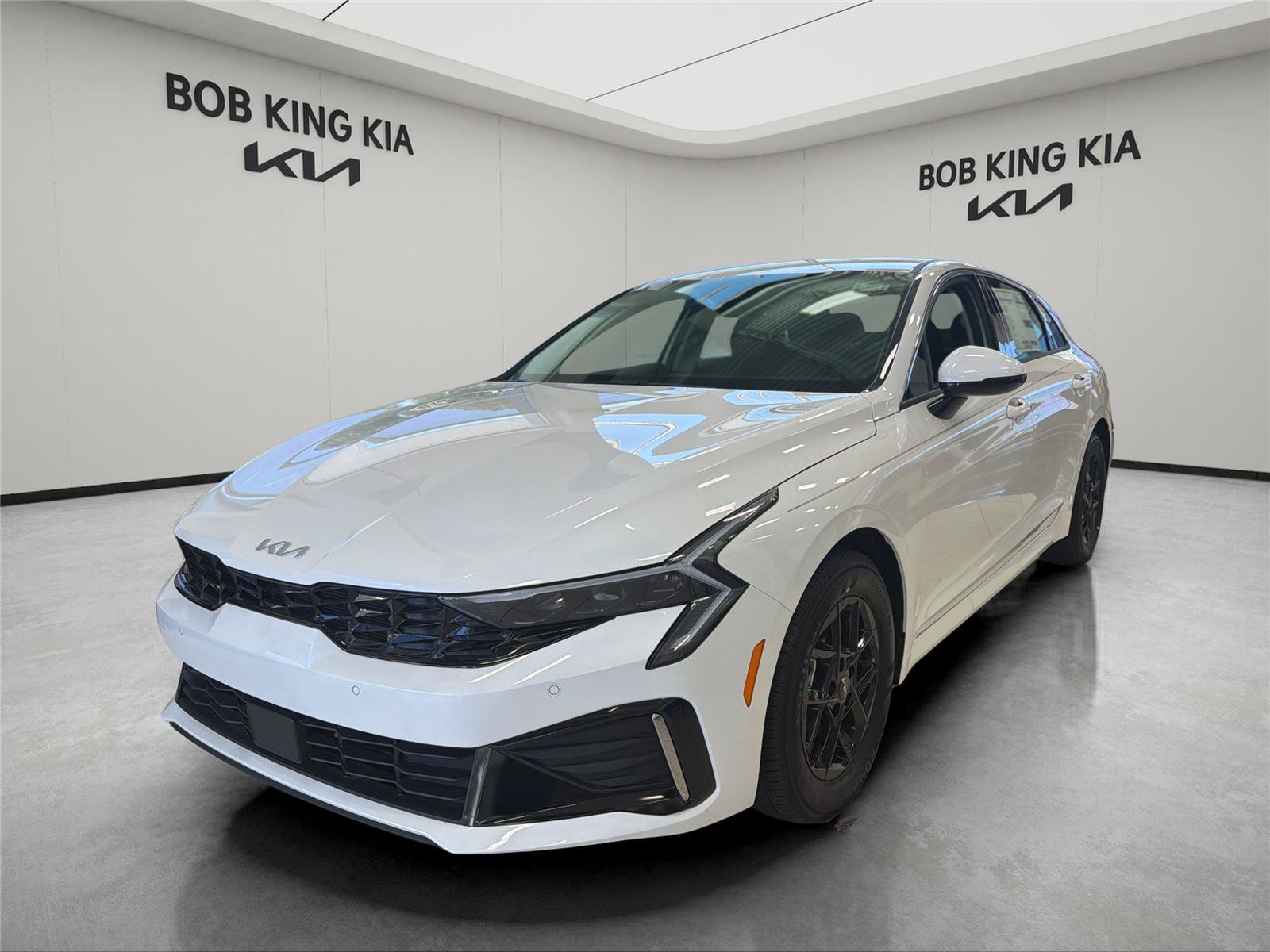New 2026 Kia K5 LXS FWD image 1