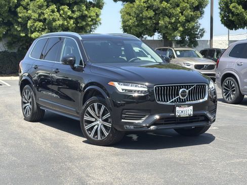 Certified 2023 Volvo XC90 B5 Core AWD/4WD image 1