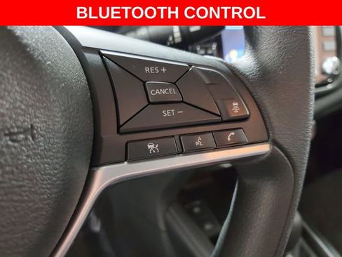 Used 2023 Nissan Kicks SV image 14