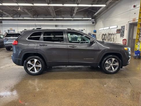Used 2020 Jeep Cherokee Limited AWD/4WD image 7