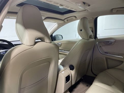 Used 2013 Volvo S60 T5 image 17