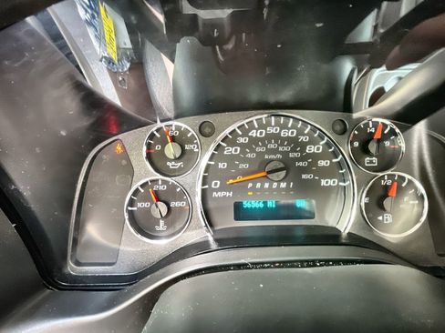 Used 2022 Chevrolet Express 3500 LS image 4