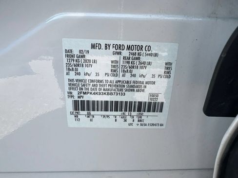 Used 2019 Ford Edge Titanium w/ Cold Weather Package AWD/4WD image 11