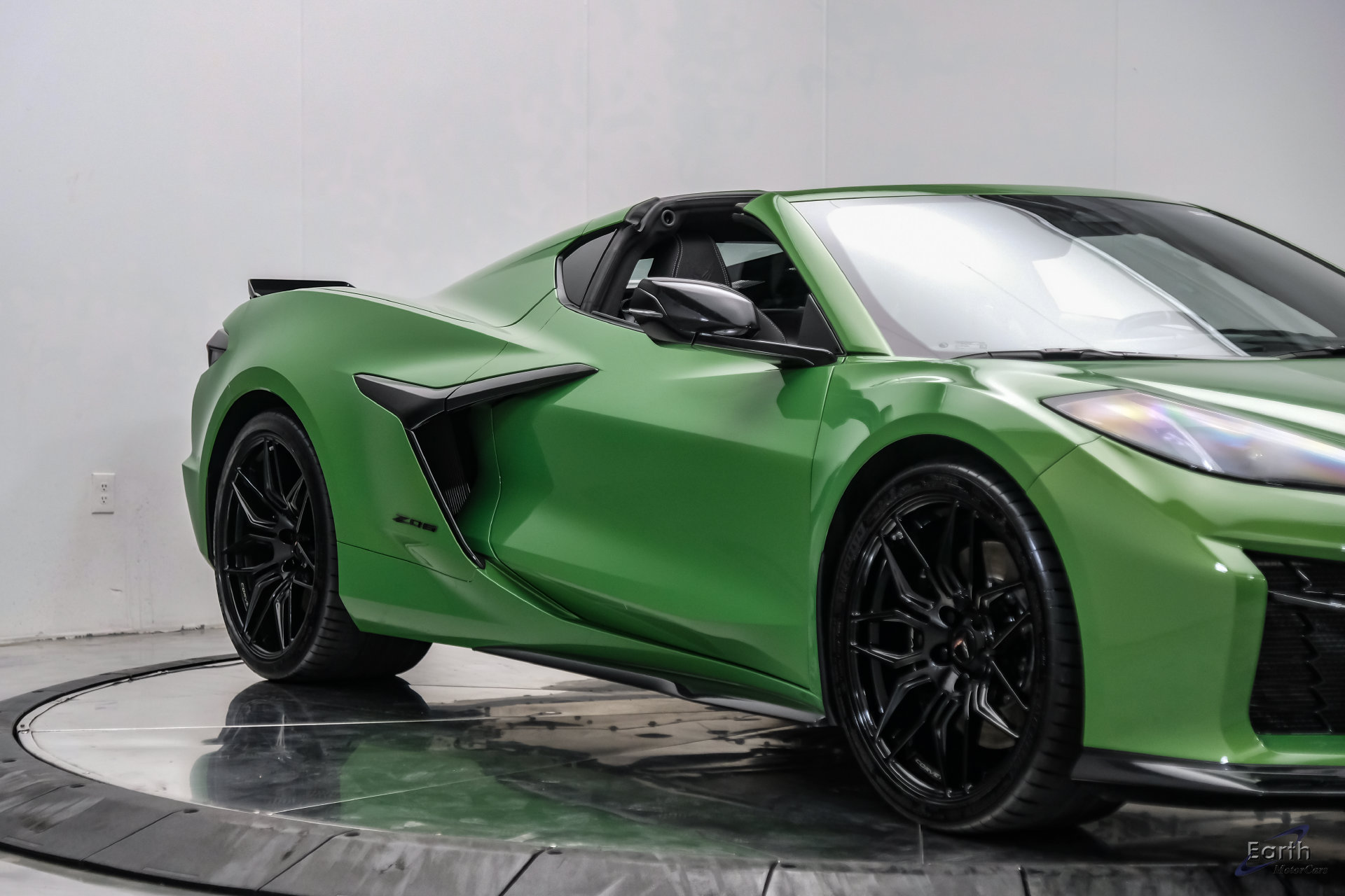 Used 2026 Chevrolet Corvette Z06 RWD image 38