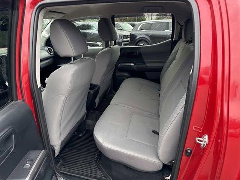 Used 2018 Toyota Tacoma SR5 image 16