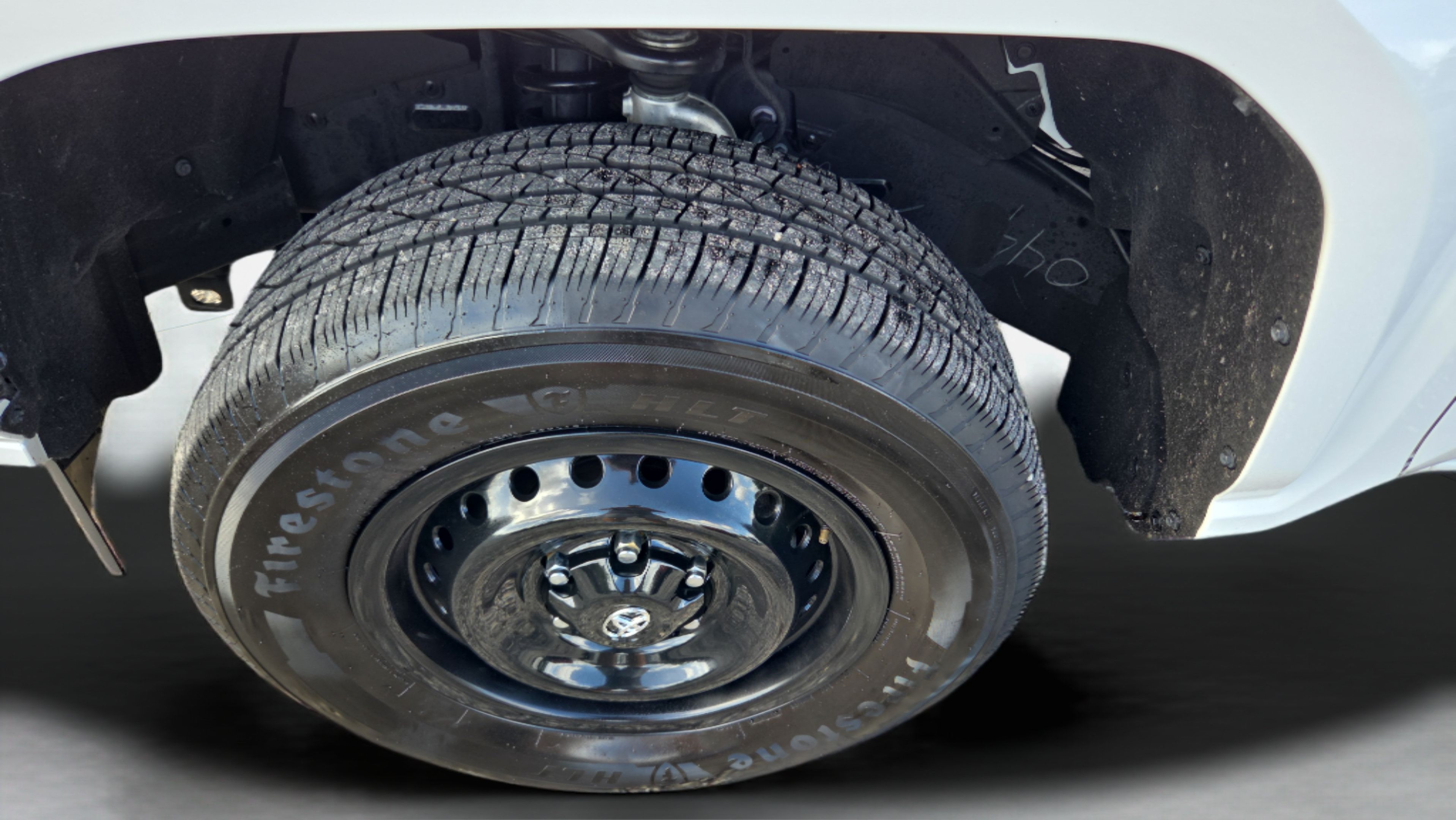 Used 2024 Toyota Tacoma SR RWD image 9