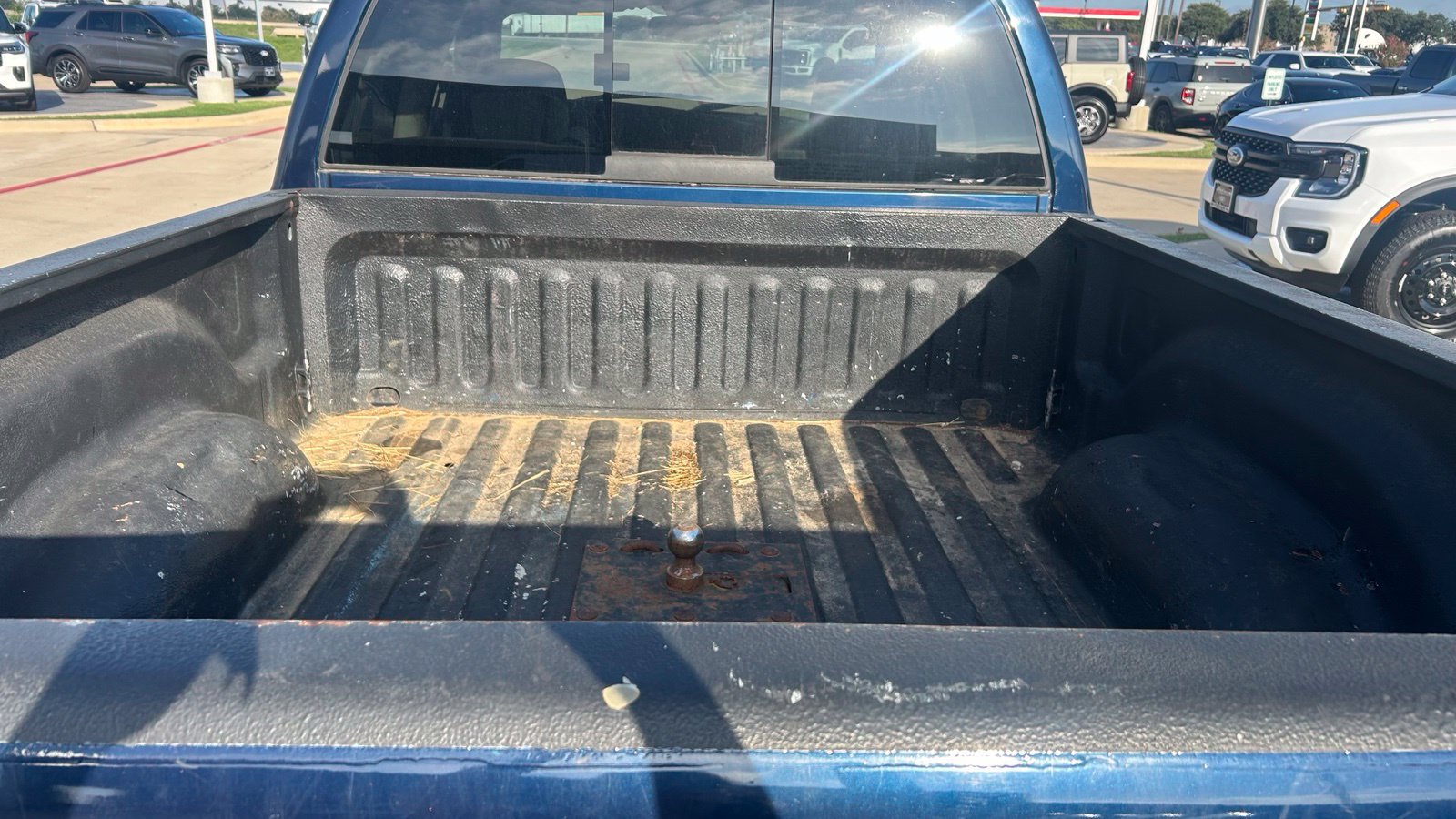 Used 2003 Dodge Ram 3500 Truck SLT RWD image 2
