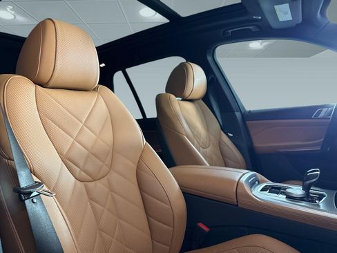 Used 2023 BMW X5 sDrive40i w/ M Sport Package RWD image 33