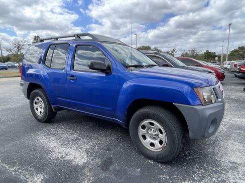 Used 2015 Nissan Xterra X w/ Nevada Tow Package image 1