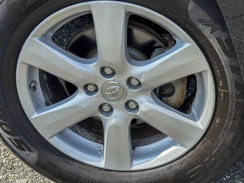 Used 2007 Toyota RAV4 Limited AWD/4WD image 8