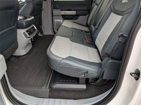 Used 2023 Ford F150 Limited image 14