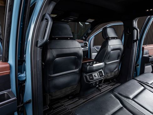 Used 2023 Ford F150 Lariat image 34