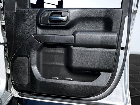 Used 2022 Chevrolet Silverado 2500 Custom w/ Custom Convenience Package image 24