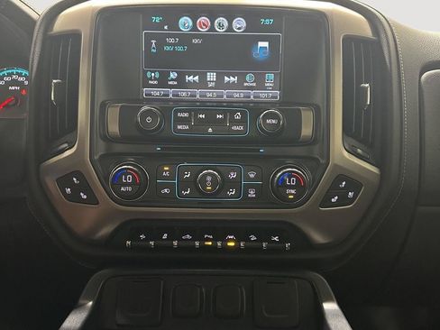 Used 2018 GMC Sierra 1500 Denali w/ Denali Ultimate Package AWD/4WD image 12