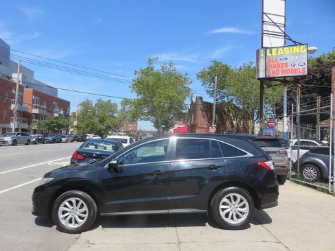 Used 2017 Acura RDX AWD w/ Technology Package image 7
