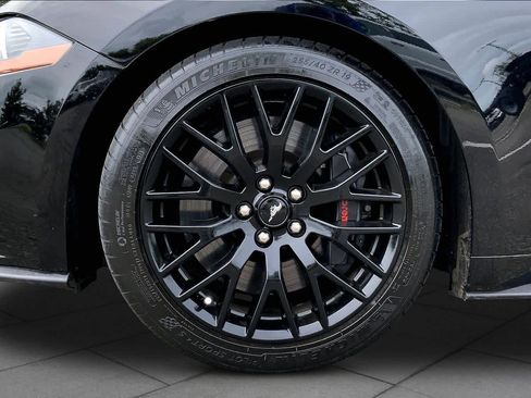 Used 2019 Ford Mustang GT Premium w/ GT Performance Package RWD image 10