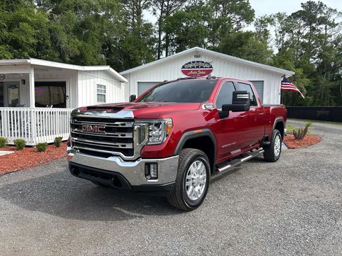 Used 2021 GMC Sierra 2500 SLE w/ SLE Value Package; AWD/4WD image 1