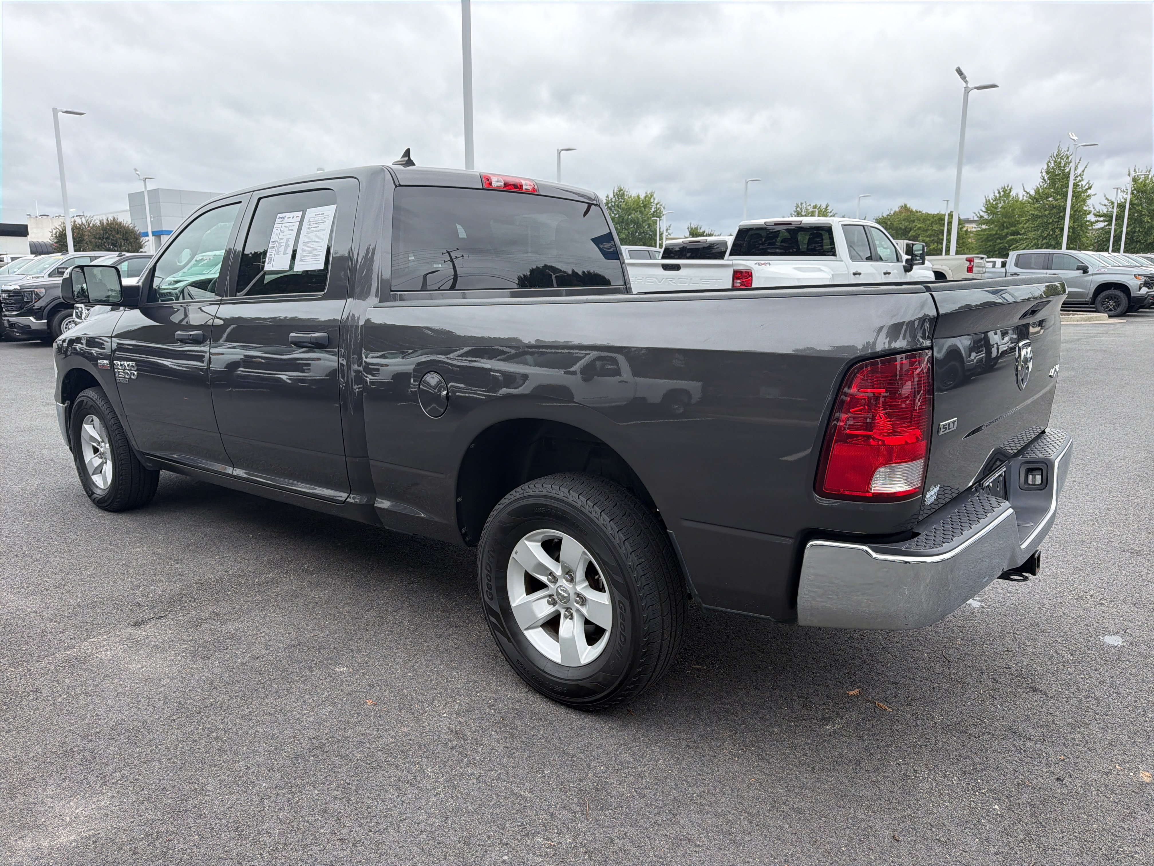 Used 2023 RAM 1500 Classic SLT w/ Trailer & Traction Group AWD/4WD image 8
