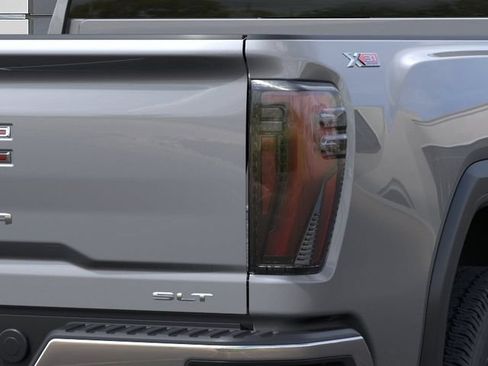 New 2026 GMC Sierra 2500 SLT w/ SLT Convenience Package AWD/4WD image 11