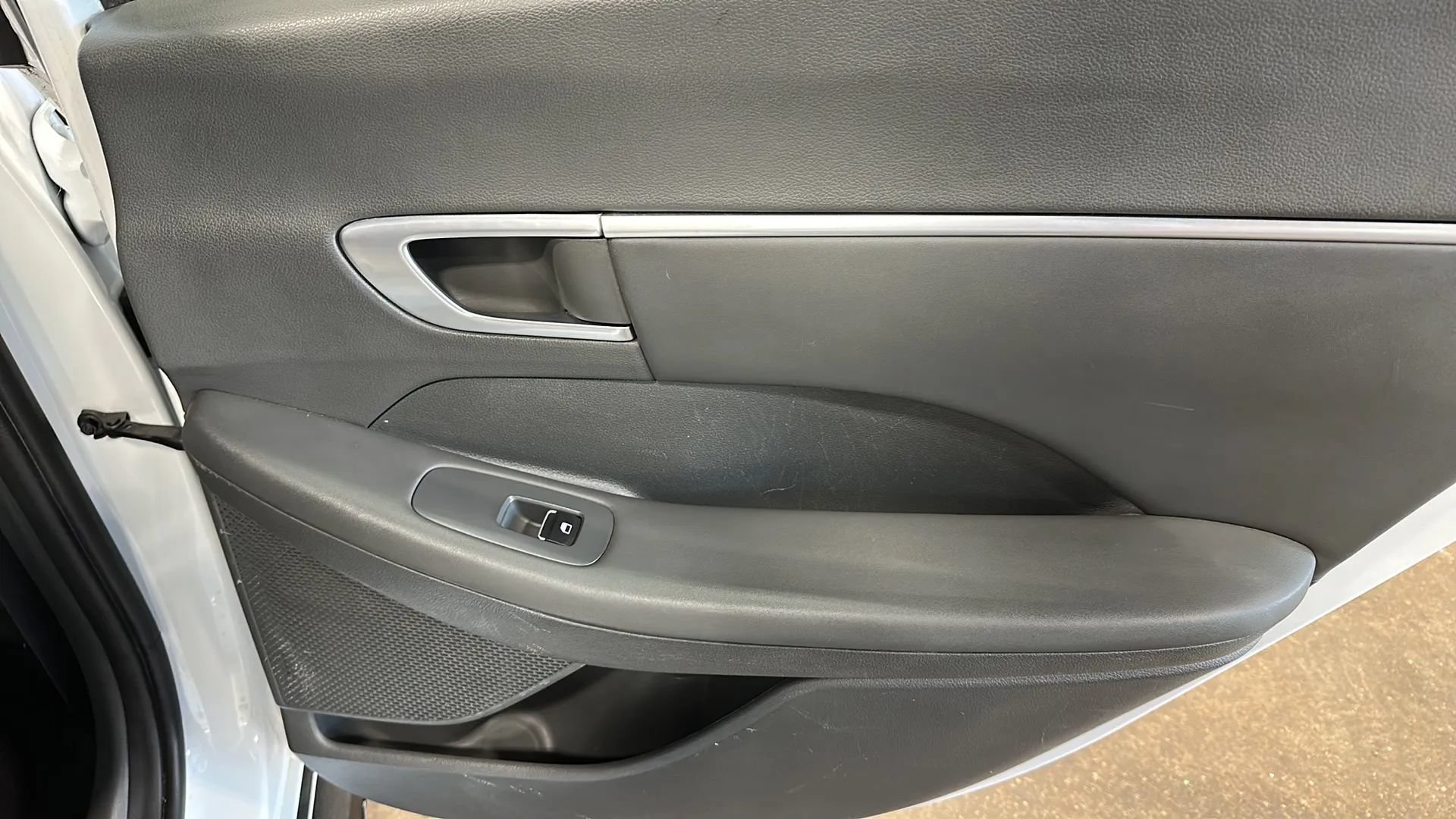 Used 2020 Hyundai Sonata SEL w/ Convenience Package FWD image 15